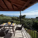 Joanna Sea View Barbati