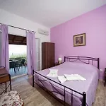 Joanna Sea View Barbati
